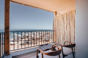 In-room safe, desk, blackout drapes, soundproofing -  ananea Hurghada – Adults Only (Hurghada)