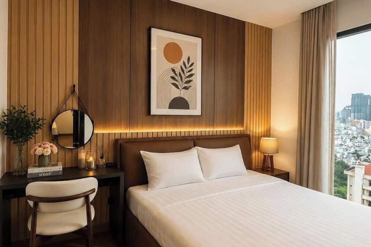 Deluxe Apartment, 3 Bedrooms, Pool Access, City View | Desk, blackout drapes, soundproofing, iron/ironing board