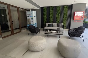 Apartamento | Saguão