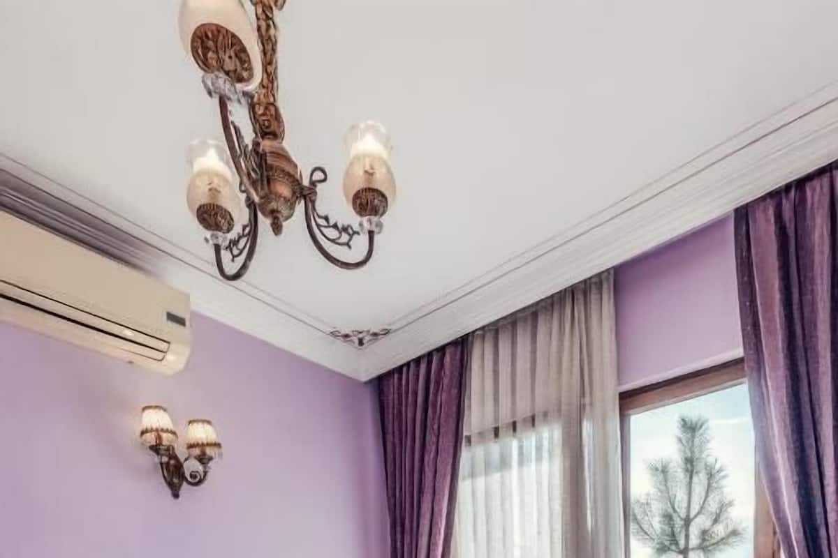 Familienapartment, Stadtblick | Schreibtisch, kostenloses WLAN