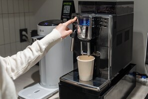 Shared kitchen facilities - Vinetree Boutique Hotel (Seoul)