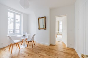 Dining - Bail Mobilité - Paris 11eme - 1 chambre (Paris)