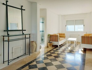 Interior - Dar Souad: A haven of peace and Tunisian charm just outside Tunis! (La Marsa)