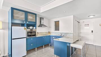 Apartment, 2 Bedrooms, Balcony | Interior