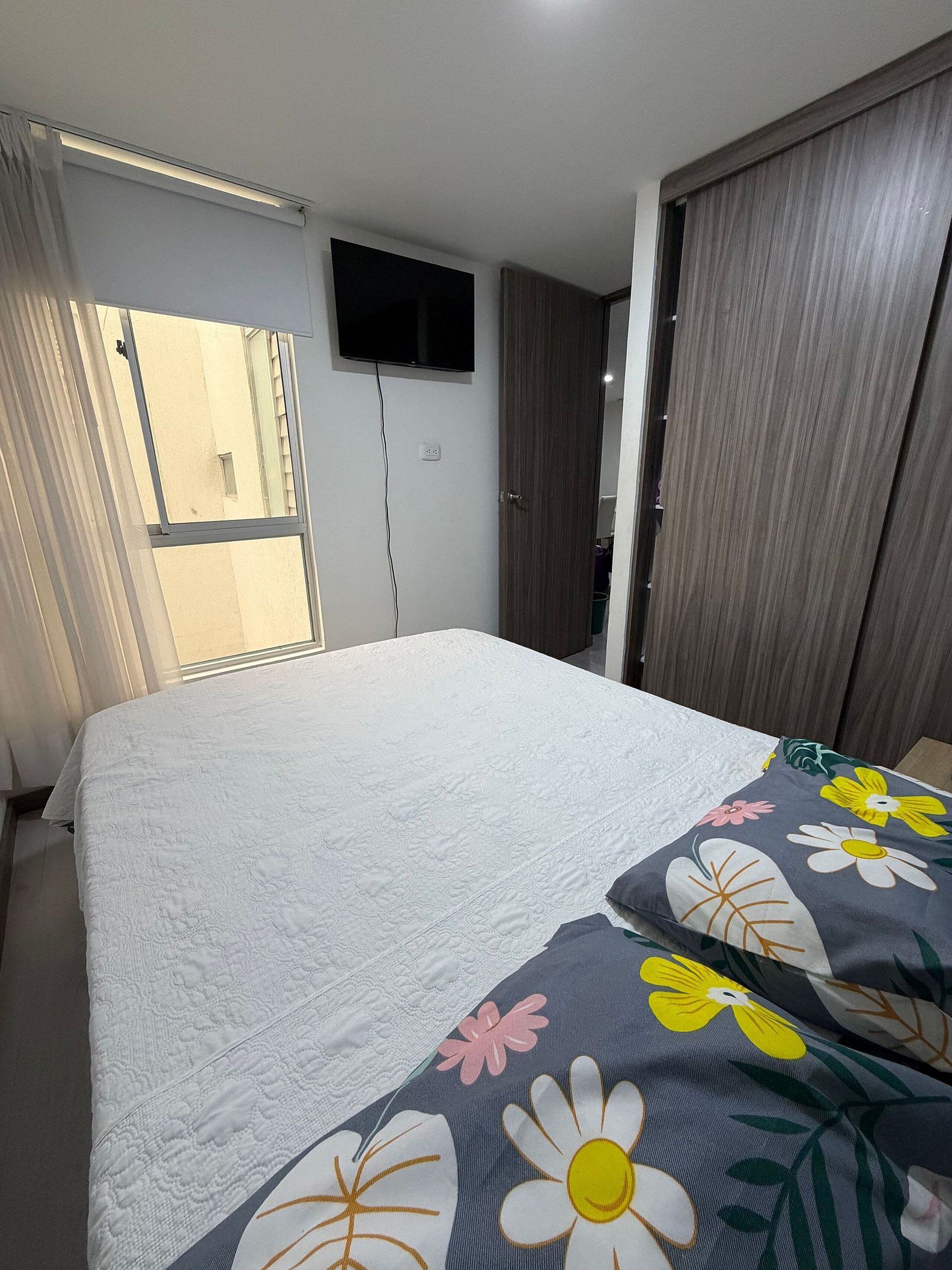 熨斗/熨衣板、上网接入、床单