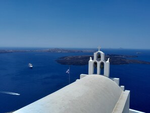 Miscellaneous - DIAMOND on the cliff Hotel &Suites (imerovigli santorini)