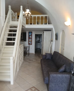 Family Suite, Balcony, Partial Sea View | Living area - DIAMOND on the cliff Hotel &Suites (Santorini)