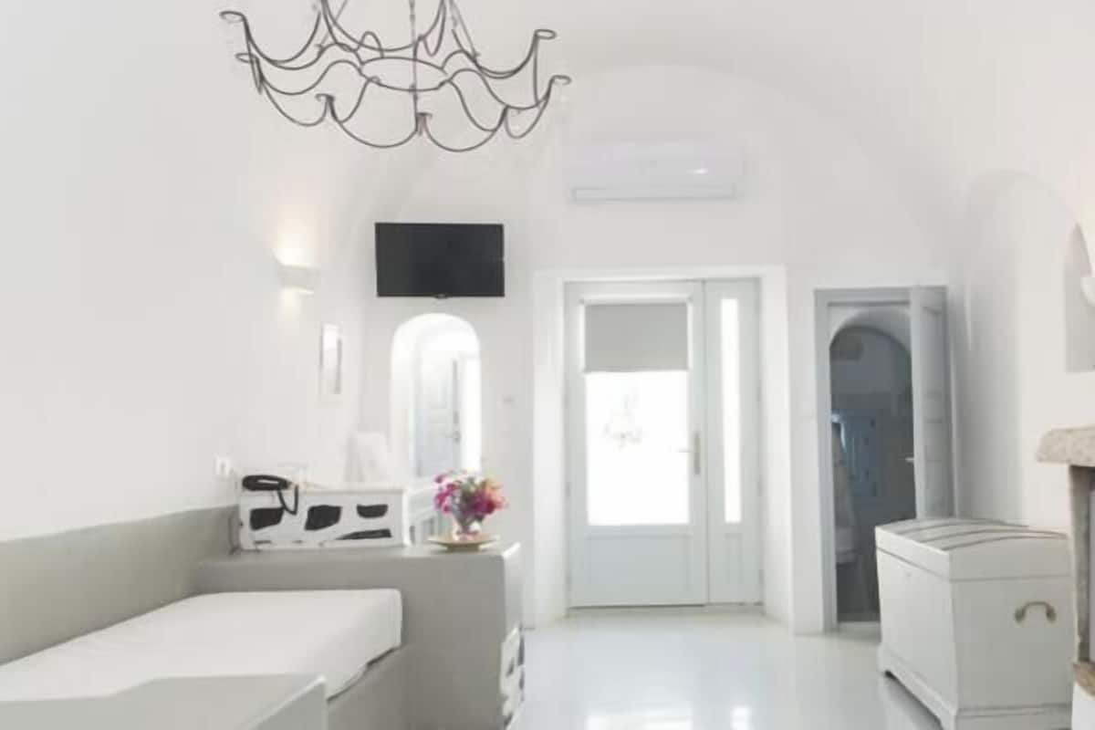 Deluxe-Suite, Balkon, Meerblick | Zimmersafe, Verdunkelungsvorhänge, schallisolierte Zimmer