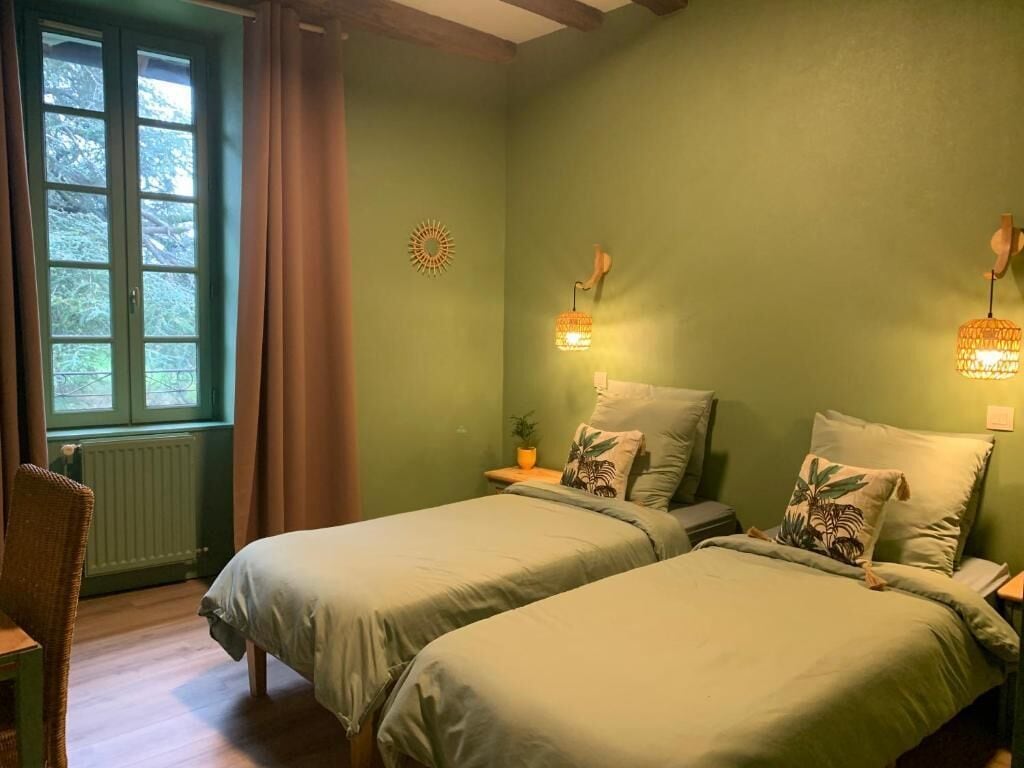 Habitación con 2 camas individuales, vista al jardín | Wifi gratis 