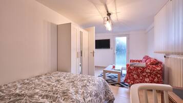 1 habitación y ropa de cama