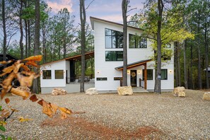Exterior - Tall Trees, Soaring Ceilings, Modern Comfort (Broken Bow)