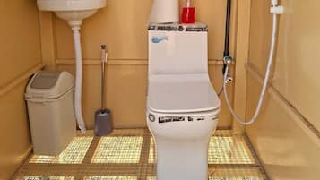 Håndklær og toalettpapir