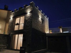 Front of property - Villa Alta Langa (Cravanzana)