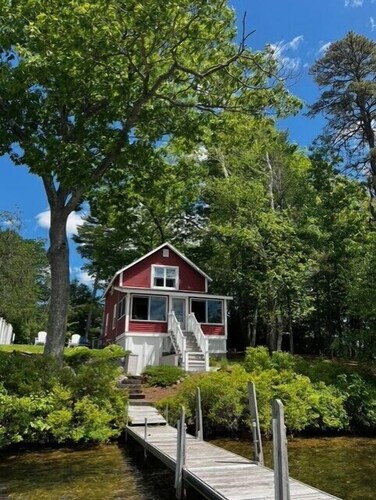 Sunset Bungalow on Lake Winnisquam