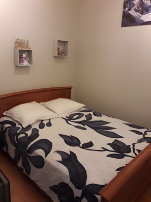 Een strijkplank/strijkijzer, wifi