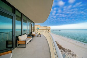 Terrace/patio - Phoenix Gulf Shores II 1105 (Gulf Shores)