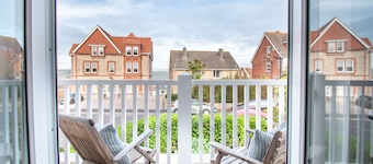 2 The Lookout - Two Bedroom Apartment, Sleeps 4