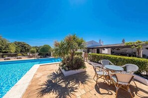 Pool - Large and beautiful villa in Menorca (MAO)