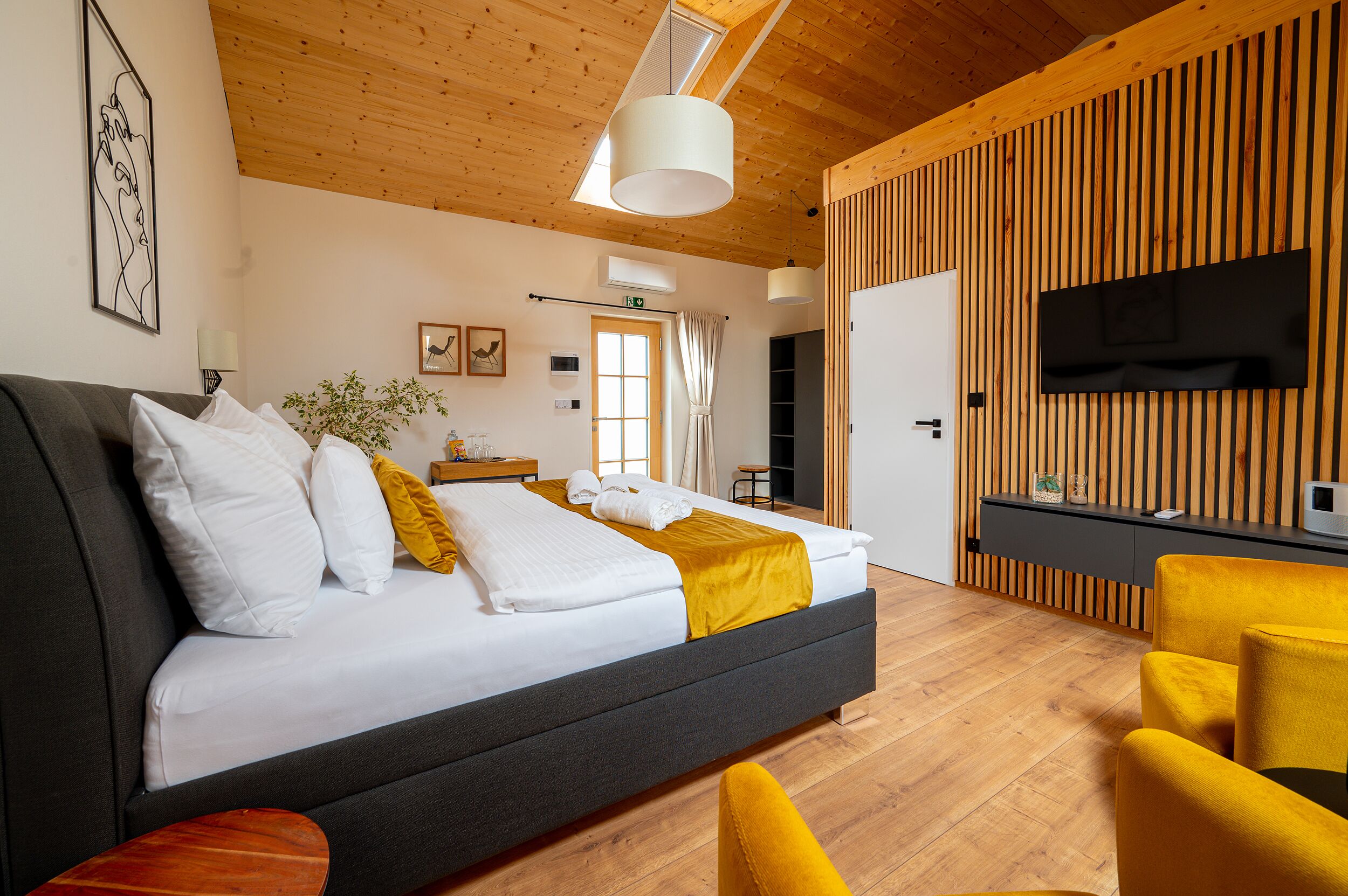 Pokoj 8 | Soundproofing, free WiFi