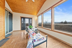 Interior - Sisters Barndominium Retreat for Families and Groups,  Hot Tub, Sleeps 9 (Bend)