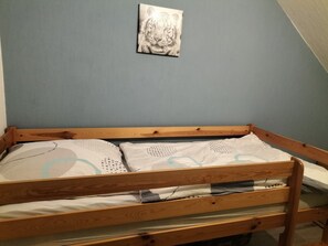 Fer et planche à repasser, Wi-Fi, draps fournis