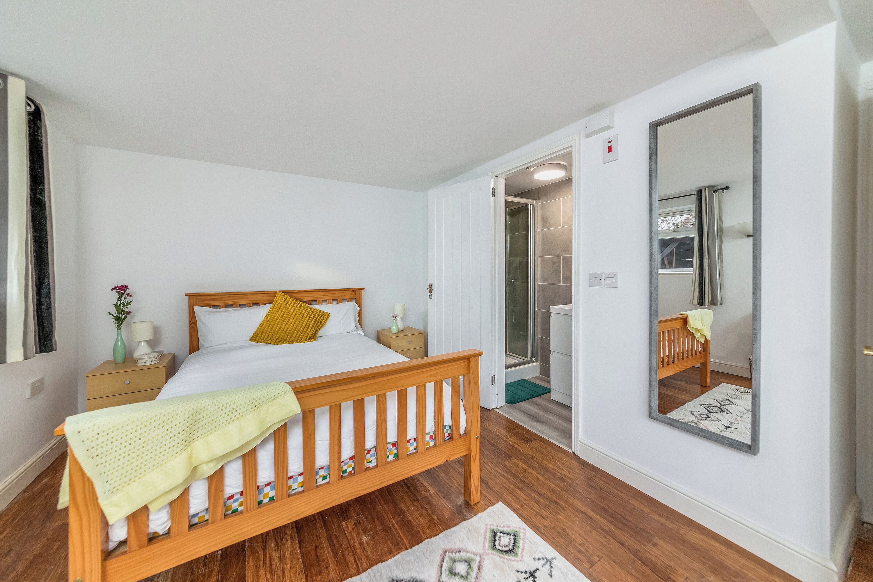 1 dormitorio, tabla de planchar con plancha, wifi gratis