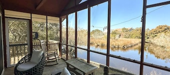 Doggy Paddle: Pet-Friendly Couple's Retreat