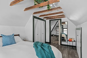 1 bedroom, Internet, bed sheets