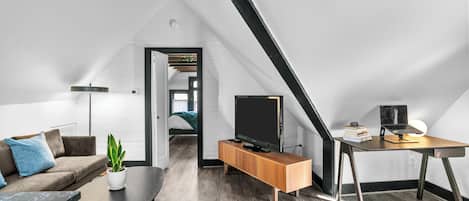 TV