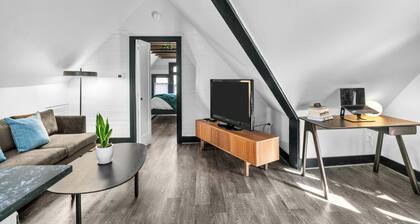 Allentown Cottage: Walk to Arts District, Eclectic Food, and Buffalo Nightlife