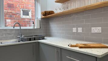 Fridge, microwave, oven, dishwasher