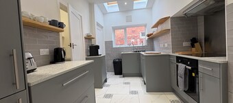 Lincoln Retreat · Pet friendly-walkable-Parking-Castle-Cathedral-Great Location