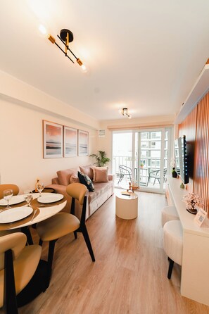Smart TV - Cozy & Modern 1-Bedroom in Barranco w/ Gym Access & Prime Location (Barranco)