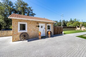 واجهة المنشأة