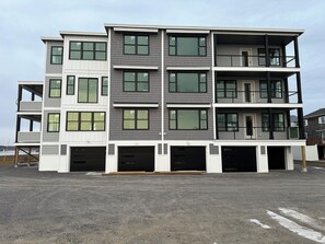 Exterior - Brand New! Enjoyable 5-bedroom house with AC in Wells Beach (Wells)