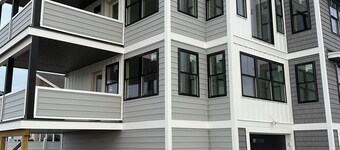 Brand New! Enjoyable 5-bedroom house with AC in Wells Beach