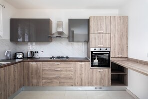 Apartment, Garden View | Private kitchen - Sunlit Modern Home Country Views Xemxija (St. Paul's Bay)