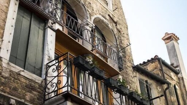 Superior Apartment, Canal View | Exterior detail - Ai Sansoni (Venice)