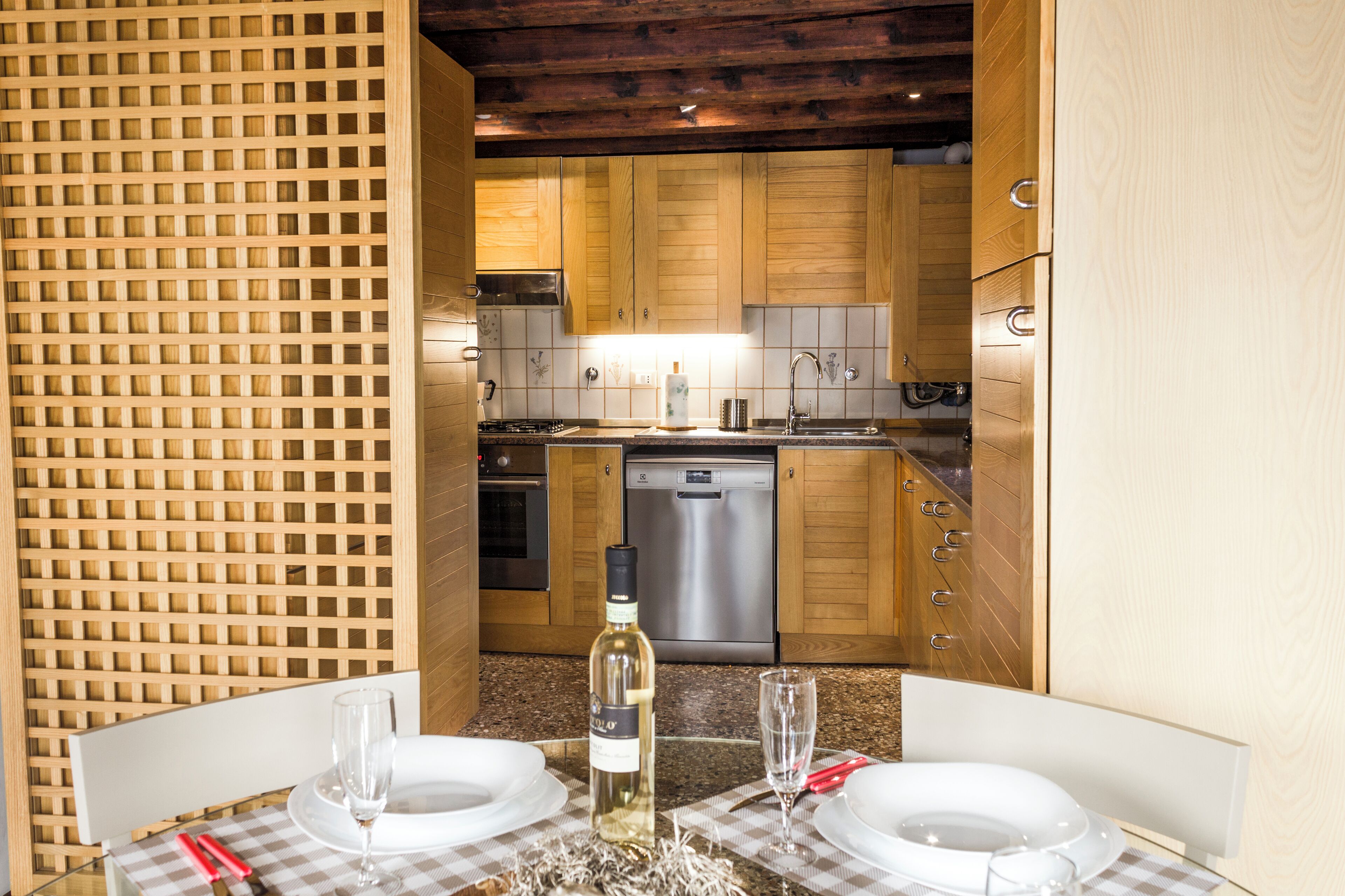 Superior Apartment, Canal View | Private kitchen | Fridge, oven, stovetop, dishwasher