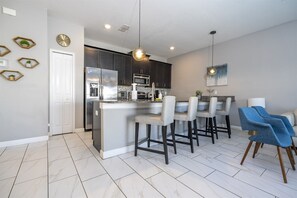 Fridge, microwave, oven, stovetop - Storey Lake 4BR Townhome w/ Private Pool (Kissimmee)