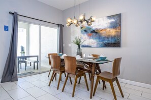 Dining - Storey Lake 4BR Townhome w/ Private Pool (Kissimmee)
