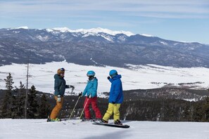 Snow and ski sports