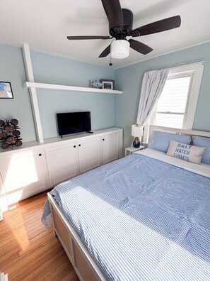 2 bedrooms, free WiFi, bed sheets - BRAND NEW 2026: Wells, ME - East Coastin' 2 bed/1 bath Cottage (Wells)