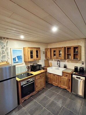 Private kitchen - Chalet apartment - video projector and terrace - near ski resorts (Saint-Jeoire)