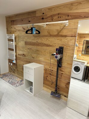 Interior - Chalet apartment - video projector and terrace - near ski resorts (Saint-Jeoire)