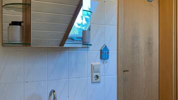 Doccia, asciugacapelli, asciugamani