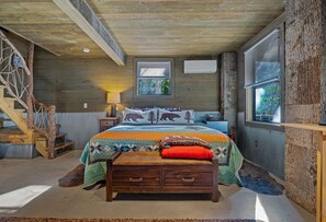 WiFi, bed sheets - A-frame cabin - Low level with private entrance . No guests live  above you .  (Canton)