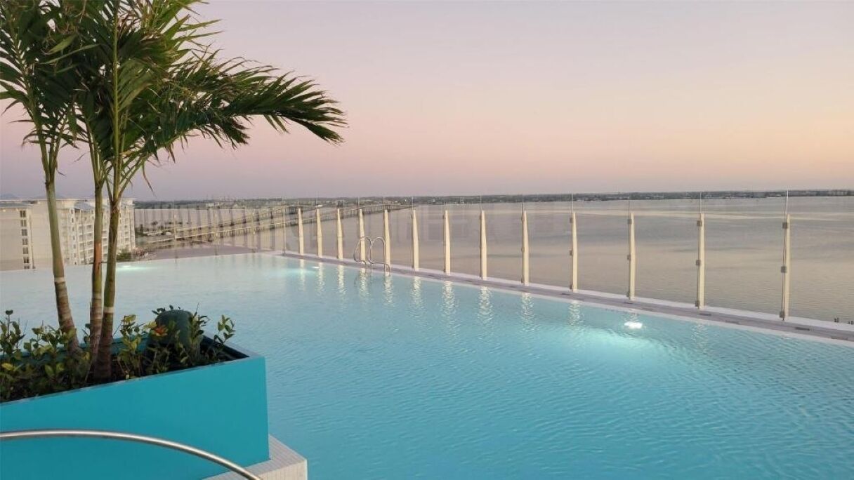 Breathe in bay breezes from the infinity-edge pool.
