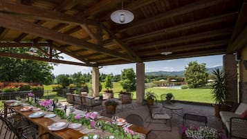 Ristorazione all'aperto