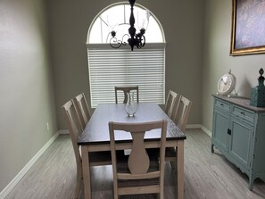 Dining - Cozy 3-bedroom house in perfect Sun City Festival (Buckeye)